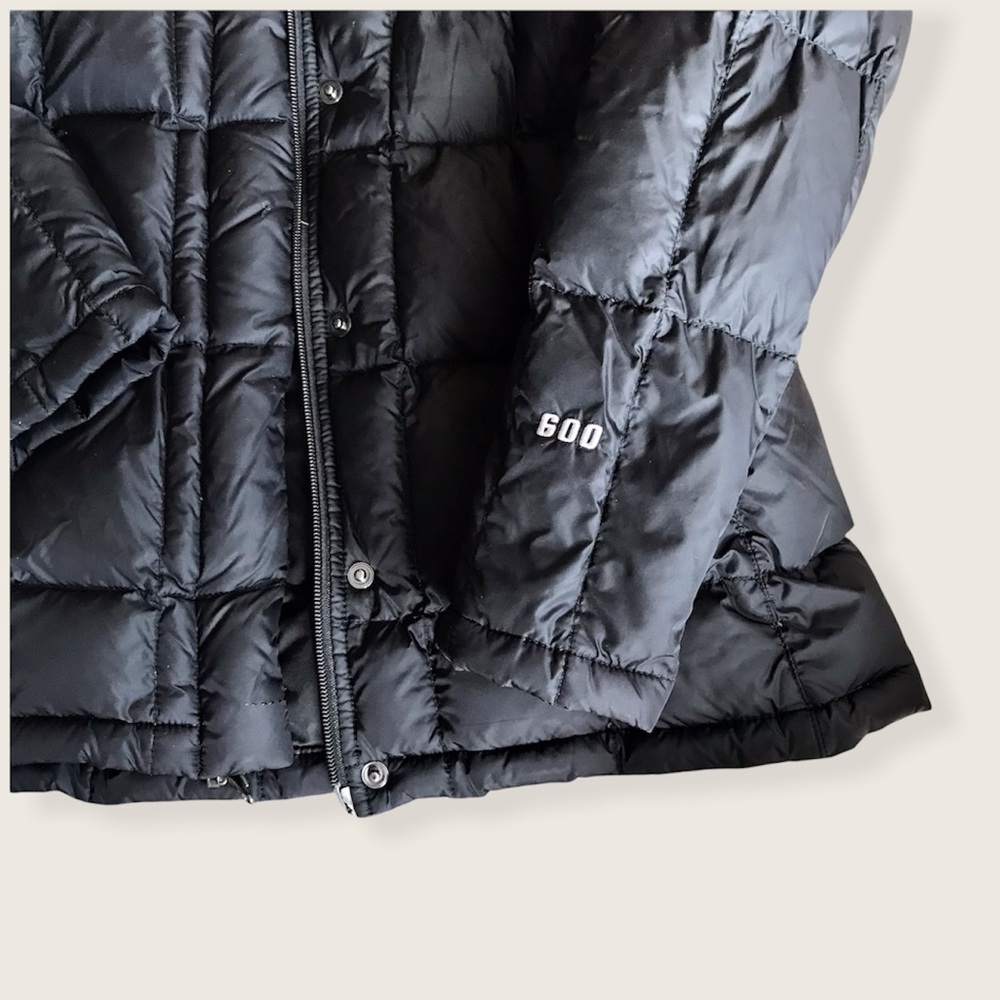 North Face 600 Down Puffer Classic Cold Weather Fall/Winter Cozy Black Jacket - Picture 12 of 16